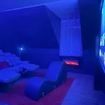 Villa Sweety's Eden Jacuzzi - Jacuzzi Prive Sauna Cinema Jardin - Terrasse Centre-ville *