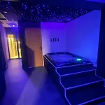 Villa Sweety's Eden Jacuzzi - Jacuzzi Prive Sauna Cinema Jardin - Terrasse Centre-ville