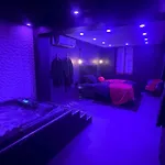 Villa Sweety's Eden Jacuzzi - Jacuzzi Prive Sauna Cinema Jardin - Terrasse Centre-ville Le Mans