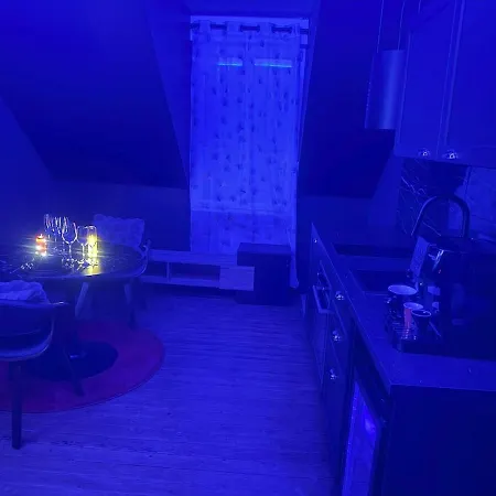 Sweety's Eden Jacuzzi - Privé Sauna Cinéma Jardin - Terrasse Centre-ville Le Mans