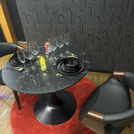 Villa Sweety's Eden Jacuzzi - Prive Sauna Cinema Jardin - Terrasse Centre-ville
