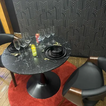 Villa Sweety's Eden Jacuzzi - Privé Sauna Cinéma Jardin - Terrasse Centre-ville