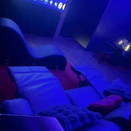 Sweety's Eden Jacuzzi - Prive Sauna Cinema Jardin - Terrasse Centre-ville Villa *