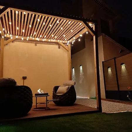 Sweety's Eden Jacuzzi - Privé Sauna Cinéma Jardin - Terrasse Centre-ville Villa Le Mans