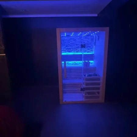 Sweety's Eden Jacuzzi - Prive Sauna Cinema Jardin - Terrasse Centre-ville * Ле-Ман