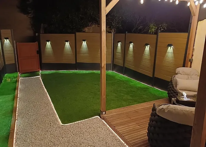 Sweety's Eden Jacuzzi - Jacuzzi Prive Sauna Cinema Jardin - Terrasse Centre-ville فيلة لو مان