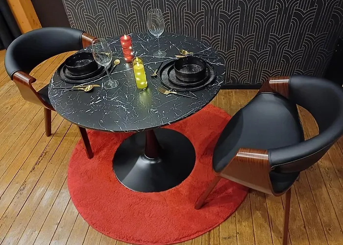 Sweety's Eden Jacuzzi - Jacuzzi Prive Sauna Cinema Jardin - Terrasse Centre-ville فيلة