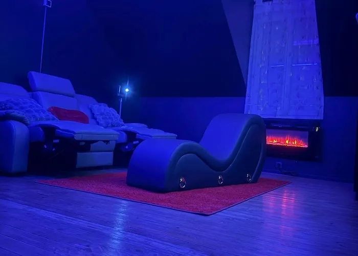 Villa Sweety's Eden Jacuzzi - Jacuzzi Prive Sauna Cinema Jardin - Terrasse Centre-ville