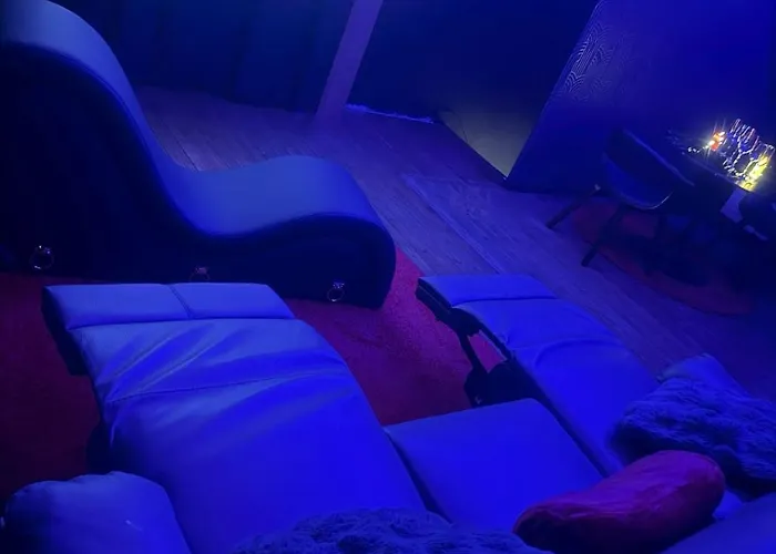 Sweety's Eden Jacuzzi - Jacuzzi Prive Sauna Cinema Jardin - Terrasse Centre-ville فيلة *